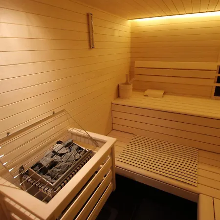 Spacious Holiday In With Sauna