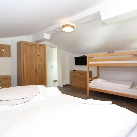 Spacious Holiday In With Sauna 公寓 *