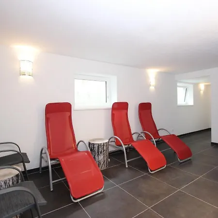 Spacious Holiday In With Sauna *