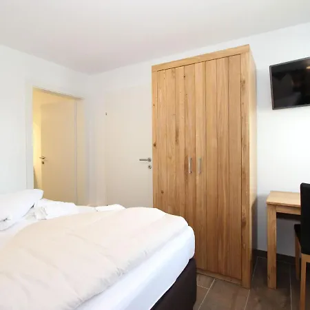 Spacious Holiday In With Sauna 公寓 *